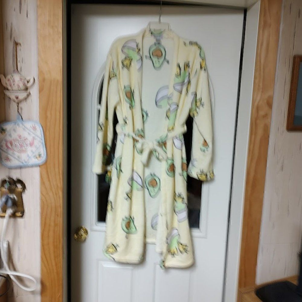 New Em & Alfie Soft Fleece Yellow Avacados With Chips And Dip Robe Women's XL